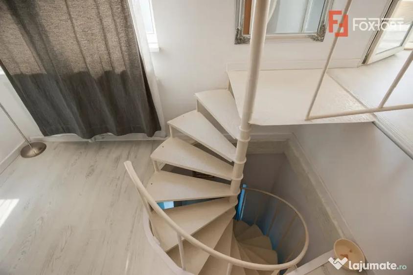Apartament cu 3 camere semidecomandat în Girocului