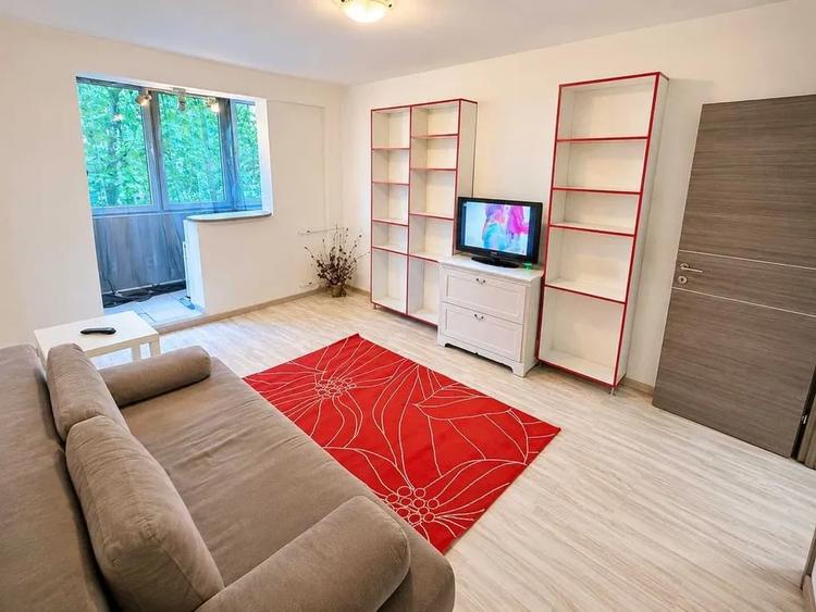 Apartament 2 Camere / Titan / 4 minute Metrou 1 Decembrie 1918 - 2