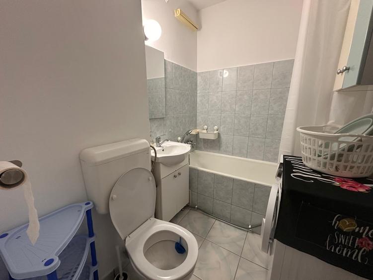 Apartament cu 2 camere decomandat în Drumul Taberei