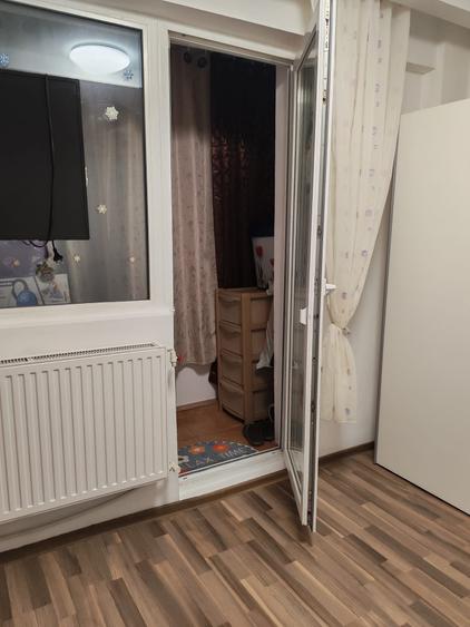 Apartament cu 2 camere semidecomandat, mobilat în Bucur Obor