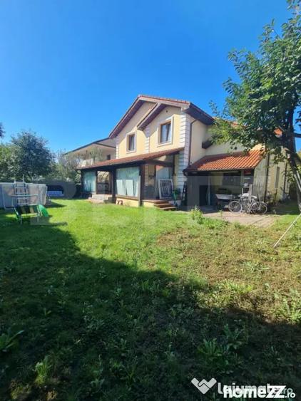 Casa individuala cu 4 camere, 520 mp de teren, zona cu acces - 14