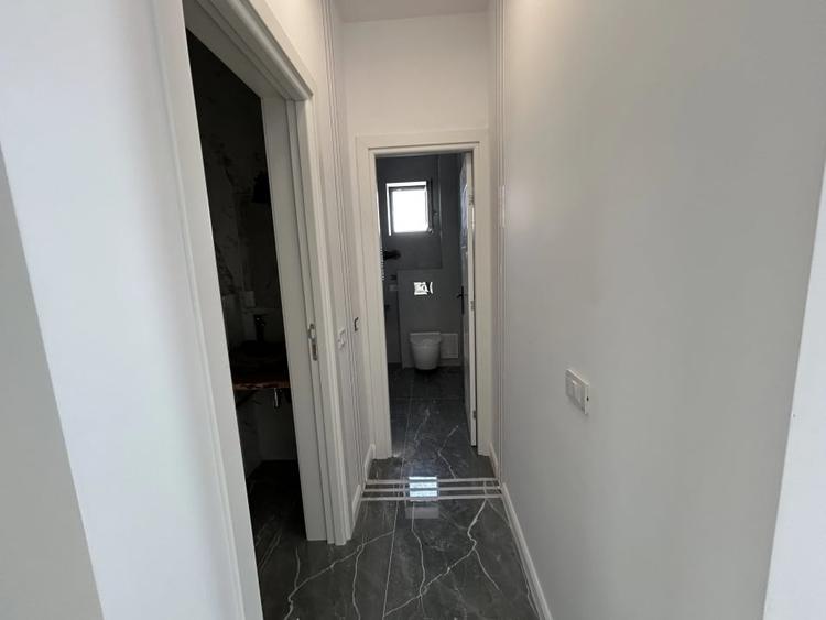 Duplex cu 3 camere cu Canalizare în Popas Păcurari