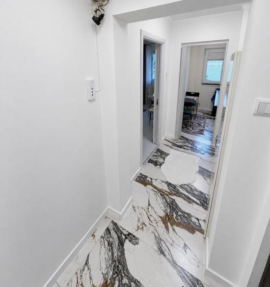 Apartament cu 2 camere semidecomandat în Central