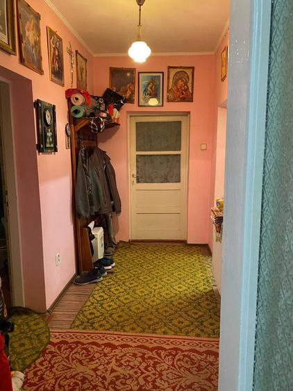 Casă cu 3 camere în Apollo