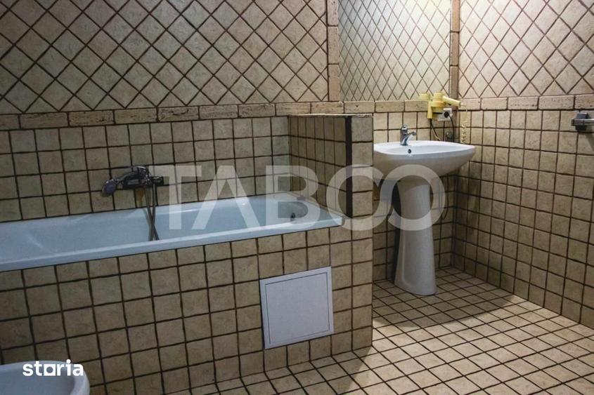 Casă cu 4 camere cu Teren 160 Mp în Mândra