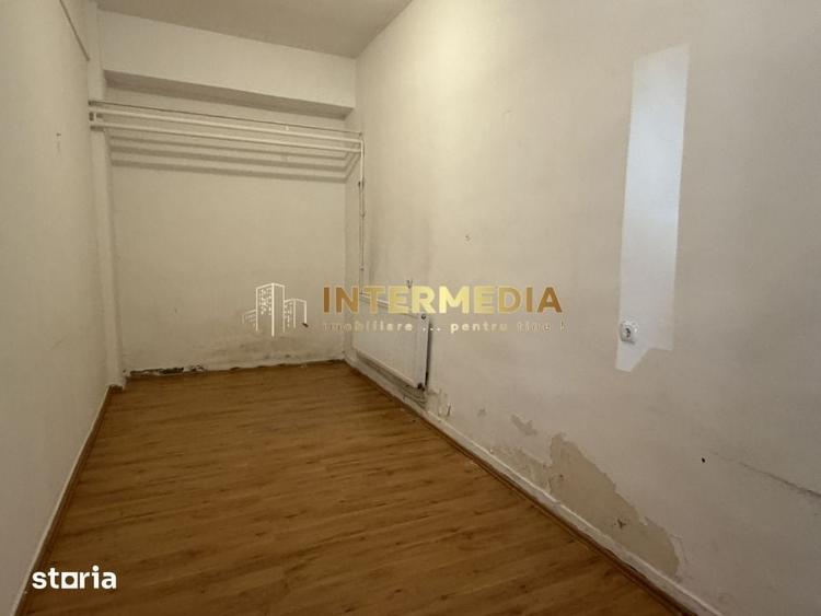 Spațiu comercial, de 18 mp, în Ultracentral