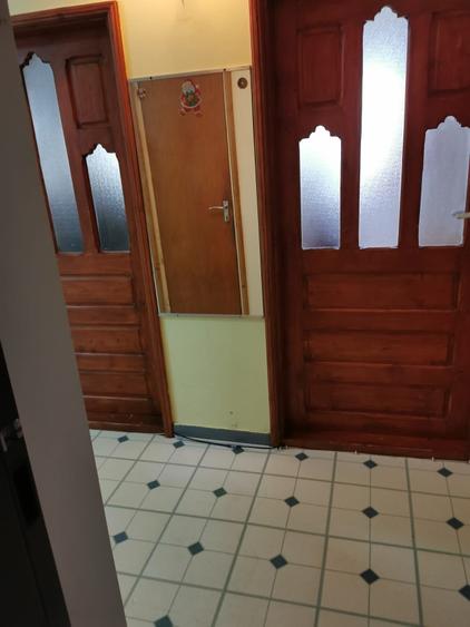 Apartament cu 3 camere decomandat în Radu Negru