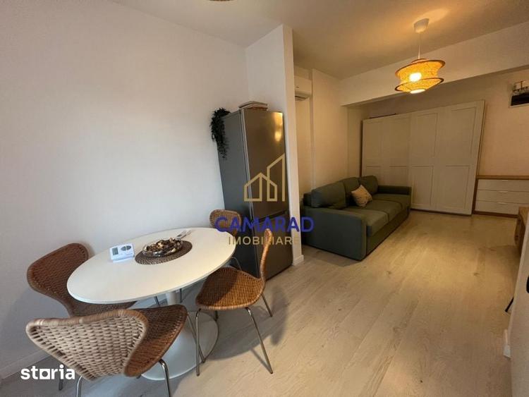 Apartament cu 2 camere în Apărătorii Patriei