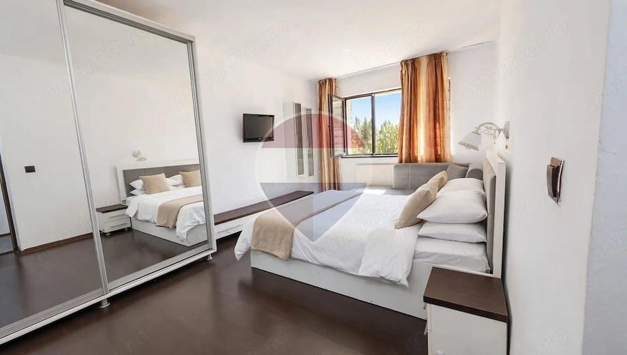 Apartament cu 3 camere decomandat în Filiași