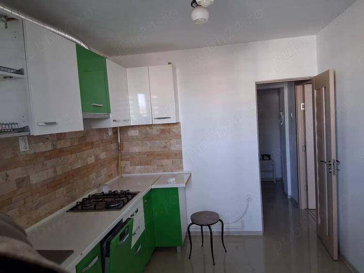 Apartament cu 2 camere decomandat în Exterior Vest