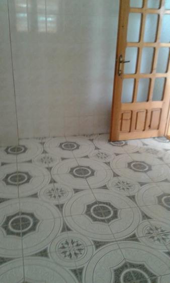 Casă individuală cu 10 camere cu Teren 700 Mp în Central