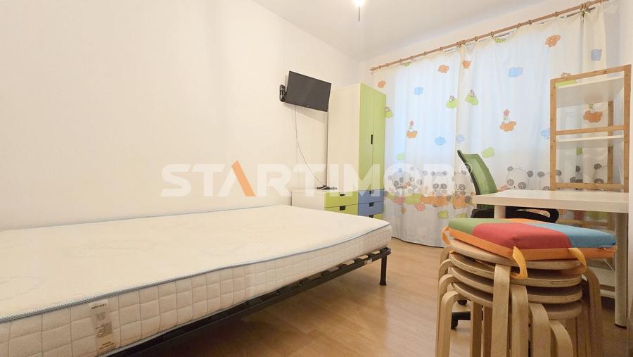 Apartament cu 3 camere decomandat, mobilat în Tractorul