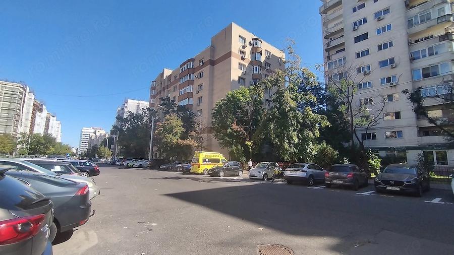 Garsonieră decomandată în Calea Călărașilor