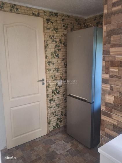 Casă cu 4 camere în Comana