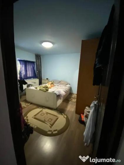 Casă cu 4 camere cu Teren 424 Mp în Km 4