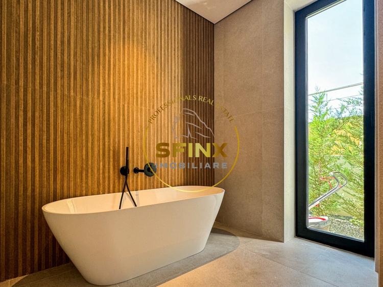 Casă individuală cu 4 camere cu Piscina în Otopeni