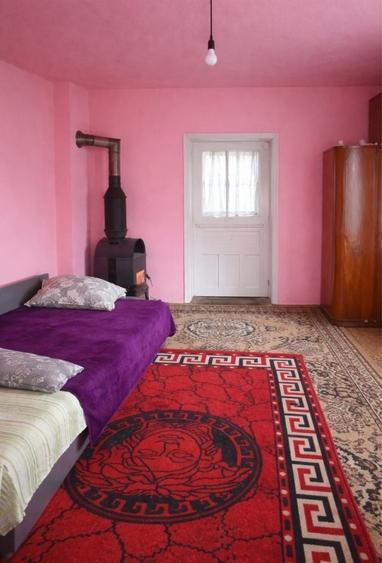 Casă cu 4 camere în Deda