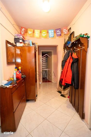 Apartament cu 3 camere decomandat în Dacia