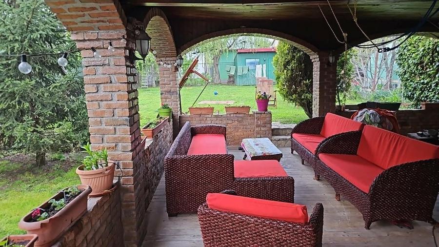 Casă cu 3 camere în Central