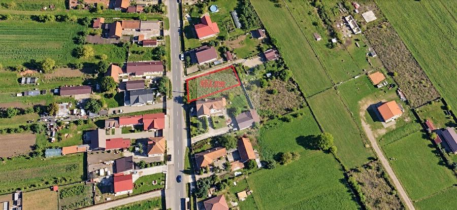 Teren Construcții intravilan de 652 mp, în Podu Oltului