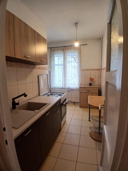 Apartament cu 2 camere semidecomandat, mobilat în Floreasca