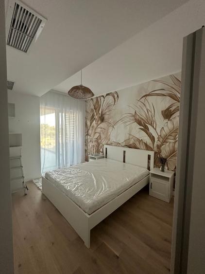 Apartament cu 2 camere semidecomandat, mobilat în Străulești
