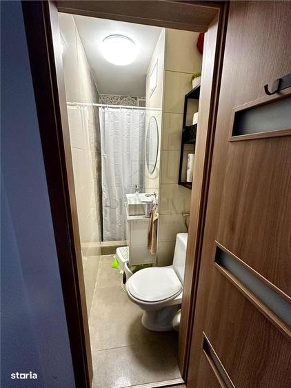 Apartament cu 4 camere decomandat în Gheorghe Lazăr