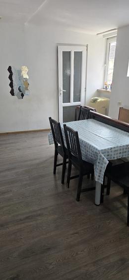 Apartament cu 3 camere decomandat în Gara