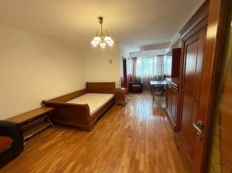 Garsonieră semidecomandată în Mihai Bravu