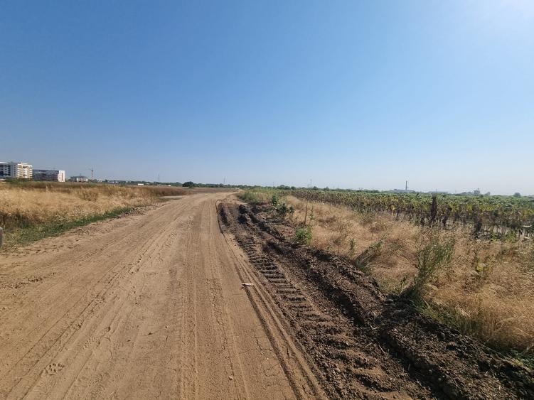 Teren Construcții intravilan de 12651 mp, în Sud