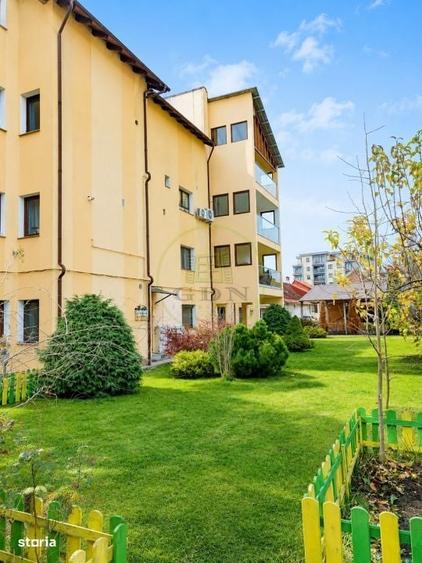 Inchiriez apartament doua camere str mijloc - 17