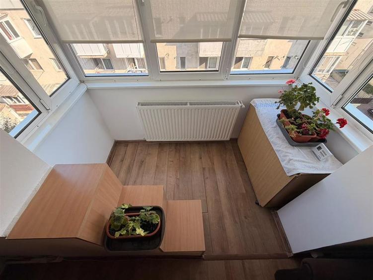 Apartament cu 2 camere semidecomandat în Bartolomeu