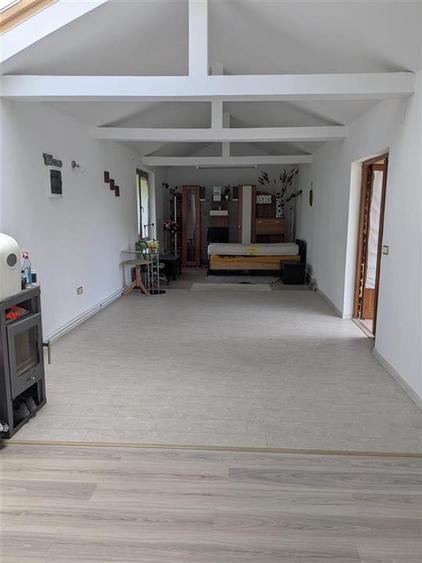 Casă individuală cu 2 camere cu Teren 5800 Mp în Tărlungeni