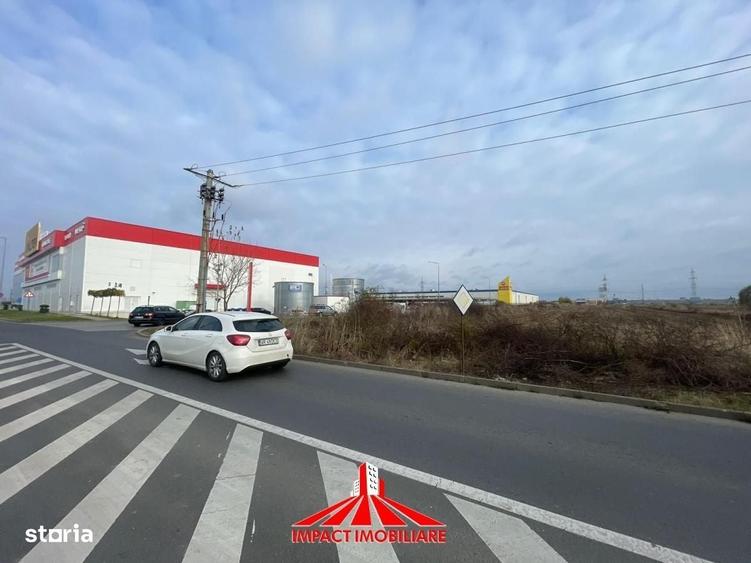 Spațiu comercial, în Micălaca