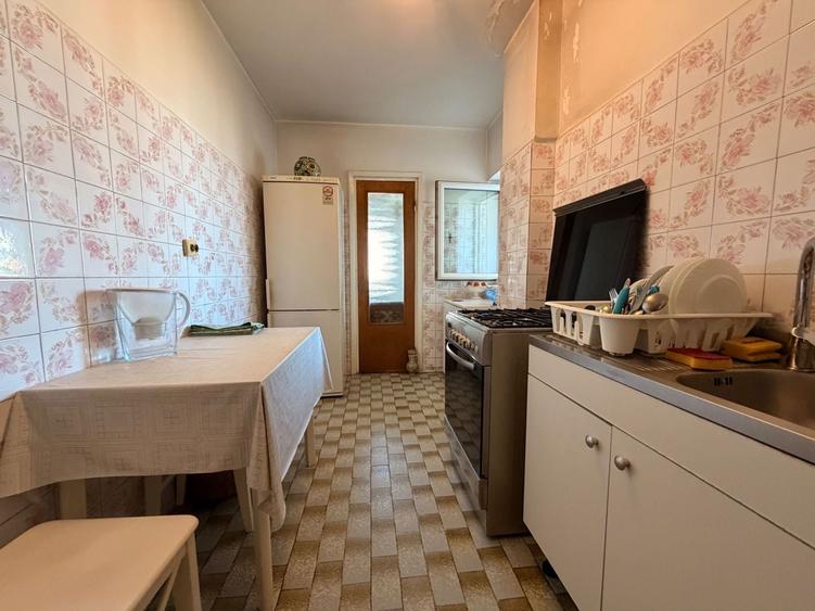 APARTAMENT 4 CAMERE | MIHALACHE | BLOC 84' - 15
