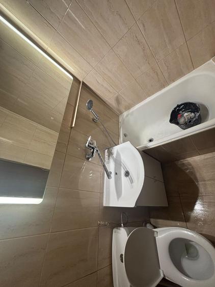 Apartament cu 3 camere nedecomandat în Alexandru cel Bun