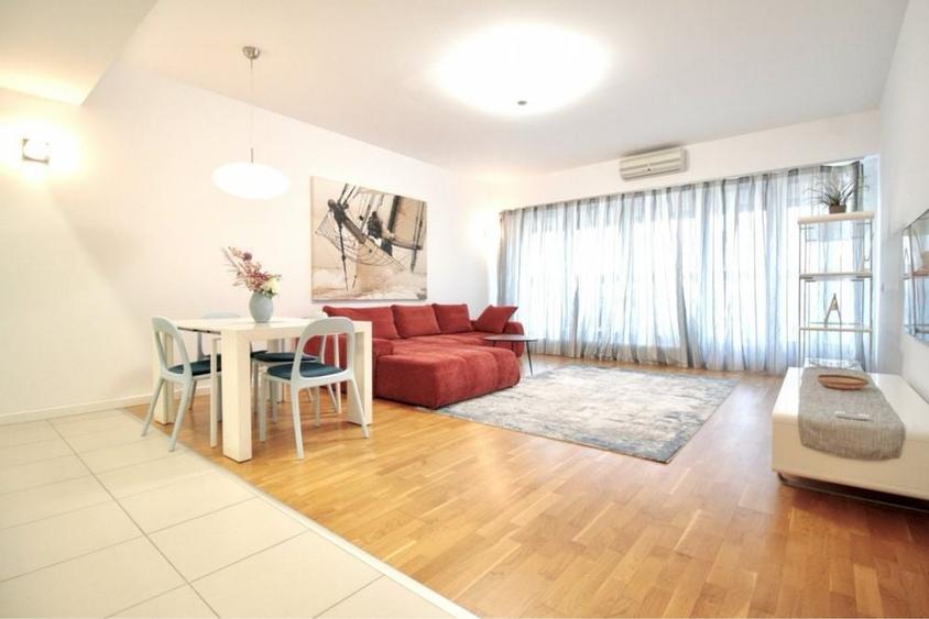 Apartament cu 3 camere decomandat în Pipera