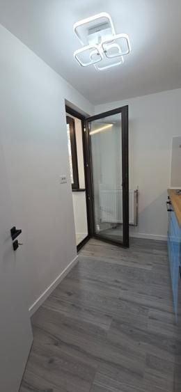 Apartament cu 2 camere semidecomandat, mobilat în Cișmigiu