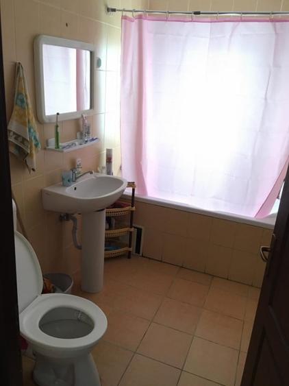 Apartament cu 2 camere decomandat, mobilat în Zorilor