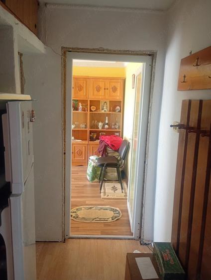 Apartament cu 2 camere decomandat în Exterior Vest