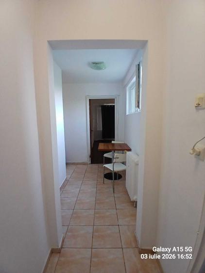 Apartament cu 2 camere decomandat în Drumul Taberei