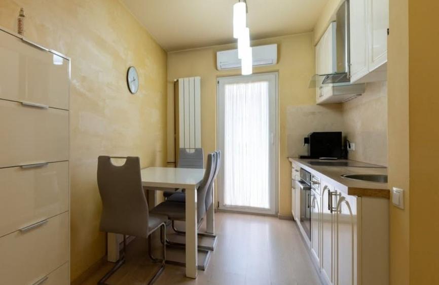 Apartament cu 2 camere semidecomandat în Rogerius