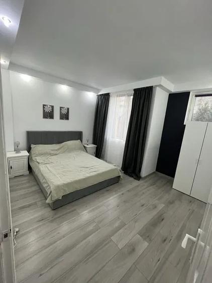 Apartament cu 2 camere semidecomandat, mobilat în Cișmigiu