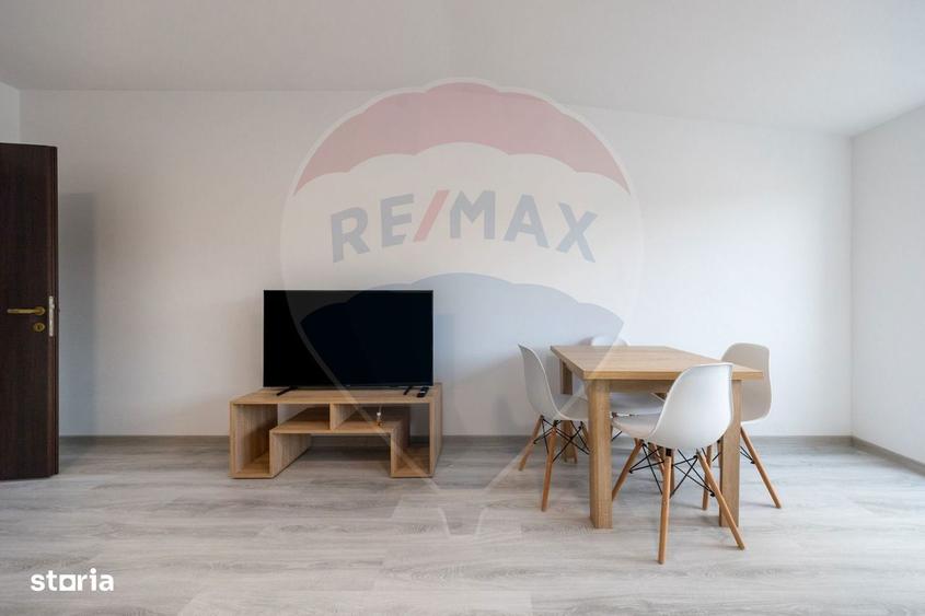 Apartament cu 2 camere, mobilat în Sânpetru