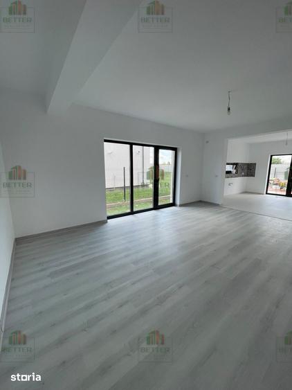 Acasa incepe aici: 4 camere ?i teren de 416 mp - 2