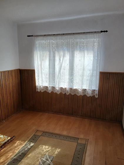 Casă cu Teren 444 Mp în Șeica Mare