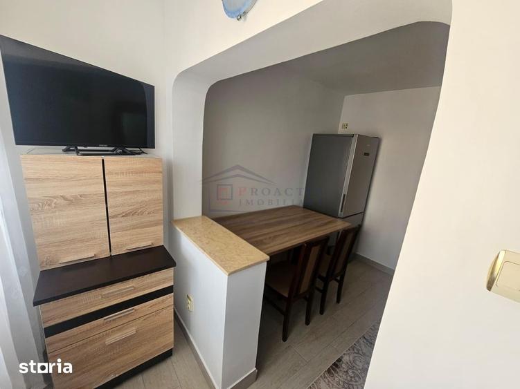 Apartament cu 2 camere decomandat, mobilat în Burdujeni
