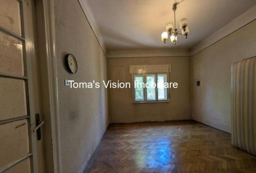 Apartament cu 3 camere în Aviatorilor