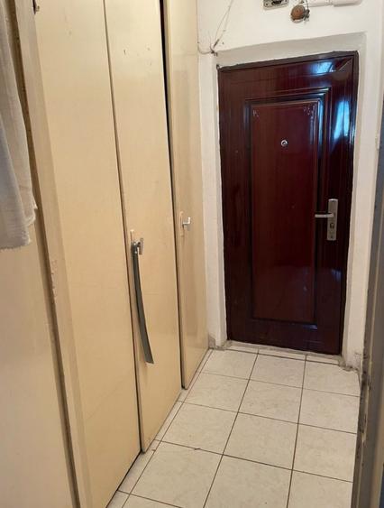 Garsonieră semidecomandată în Central