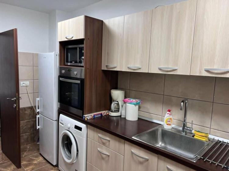 Apartament cu 3 camere în Gorjului